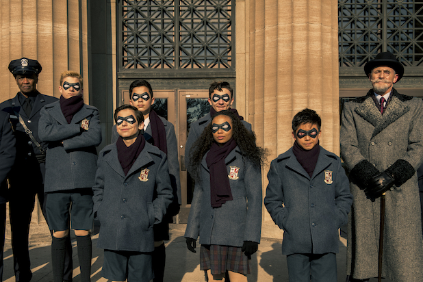 Sinopsis Umberela Academy Netflix Terbaru, Superhero Seru