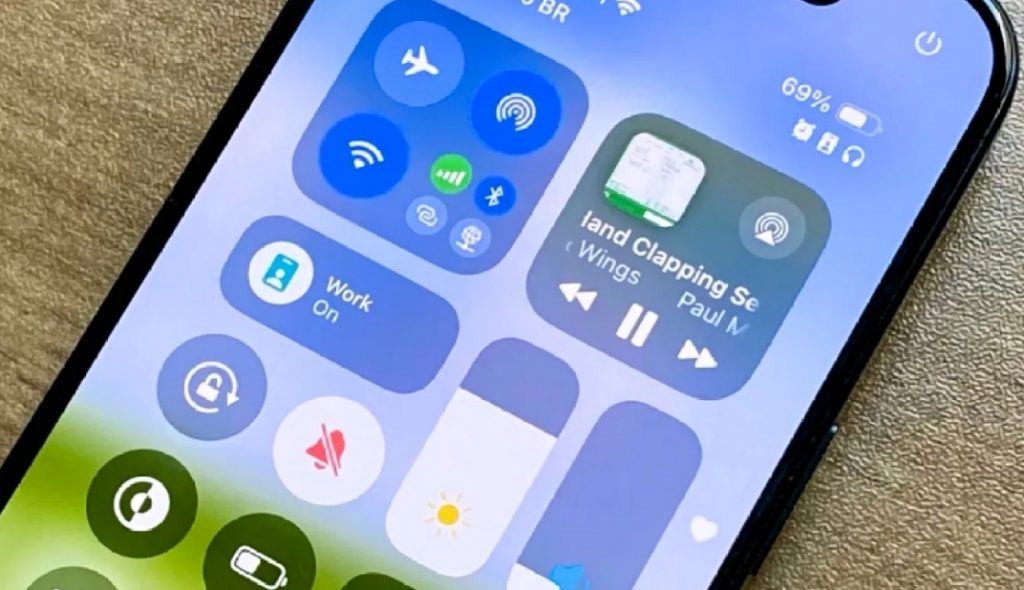 12 Cara Menggunakan iPhone untuk Pemula Terbaru 2025
