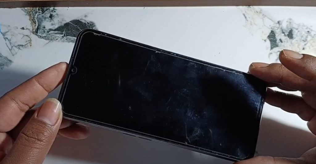 Cara Mengatasi HP Realme Blank atau Macet, Dijamin Berhasil!