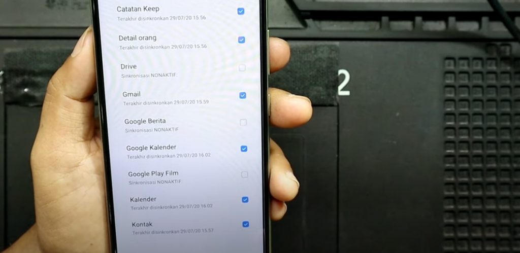 Cara Mengatasi HP Realme Lemot, Lag, atau Error dengan Mudah Jadi Seperti Baru!
