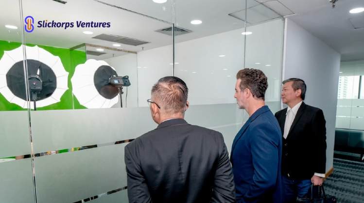 Kunjungan Slickorps Ventures ke Jakarta: Bersama Otto Media Menjelajahi Peluang Baru AI Finansial di Asia Tenggara