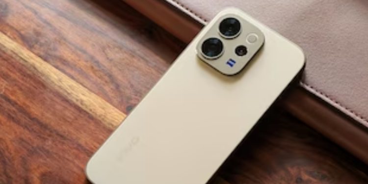Bocoran Spesifikasi vivo V70 Lite 4G, Bawa Baterai Jumbo 8.000 mAh