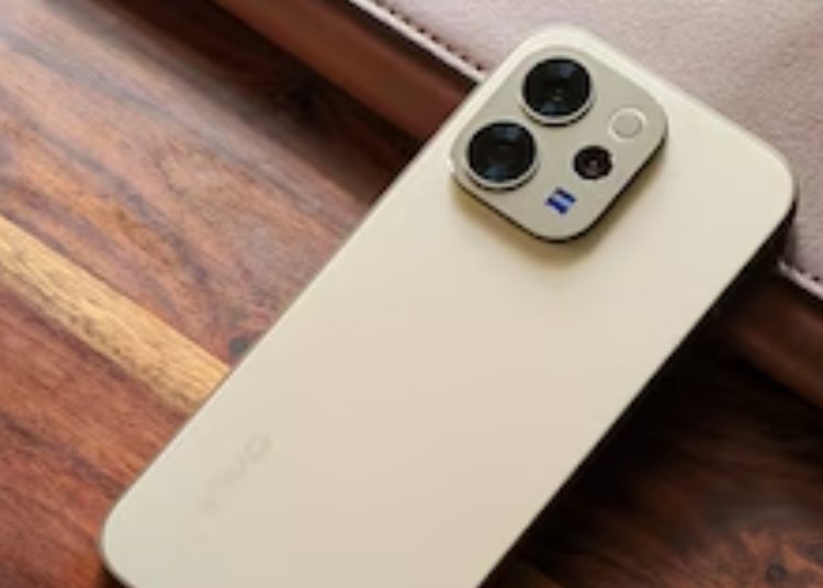 Bocoran Spesifikasi vivo V70 Lite 4G, Bawa Baterai Jumbo 8.000 mAh