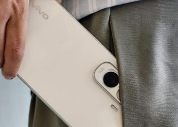 Bocoran Spesifikasi dan Harga vivo Y500, Bawa Baterai 8.100 mAh dan Layar AMOLED 120Hz