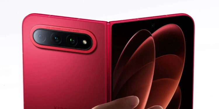Xiaomi 18 Fold Terjual 36.000 Unit di Hari Pertama, Naik 310 Persen