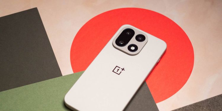 Bocoran Spesifikasi OnePlus 16, Bawa Kamera 200 MP dan Baterai 9.000 mAh
