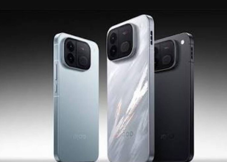 Bocoran Spesifikasi dan Harga vivo iQOO Neo12, Pakai Snapdragon 8 Elite Gen 5